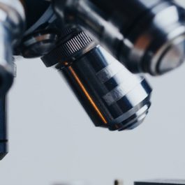 microscope featured 1